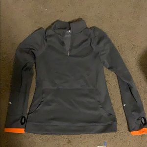Quarter zip running pullover